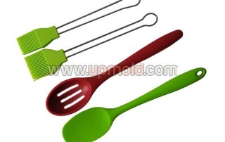 silicone-spoons-brushes